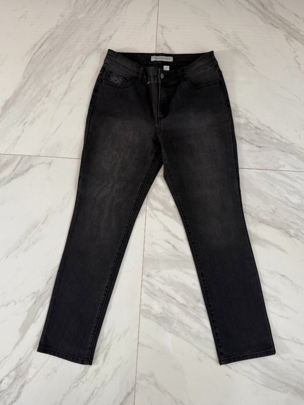Chico’s Platinum Denim Black Embroidered Rhinestone Jeans Size 1 Regular